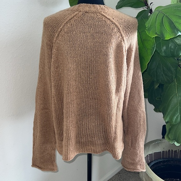 wooden ships WEEKEND Camel Crew Raglan Sweater - Picture 5 of 11